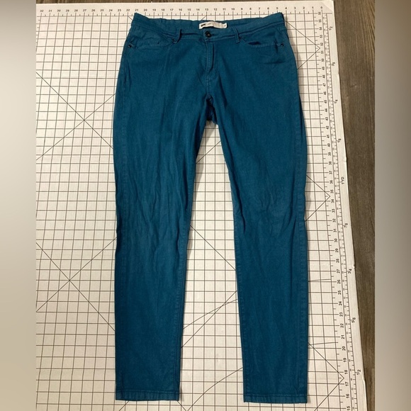 Levi’s Women’s Size 32 Teal Blue Legging Jeans - Picture 1 of 11